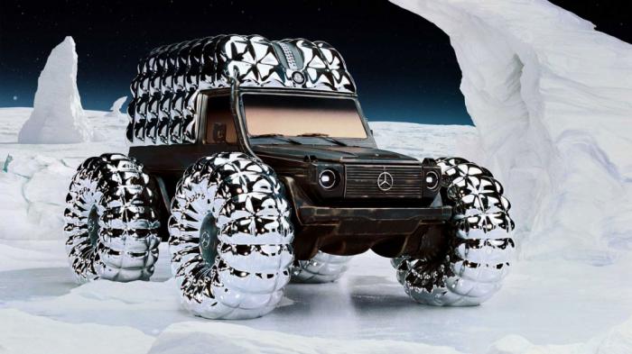 Αδιανόητη Mercedes G-Class με τροχούς και οροφή... μπουφάν!  